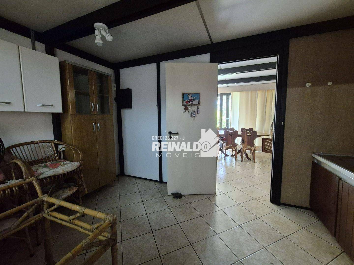 Casa de Condomínio à venda com 3 quartos, 229m² - Foto 17