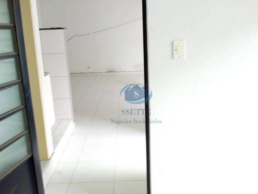 Sobrado à venda com 4 quartos, 398m² - Foto 15