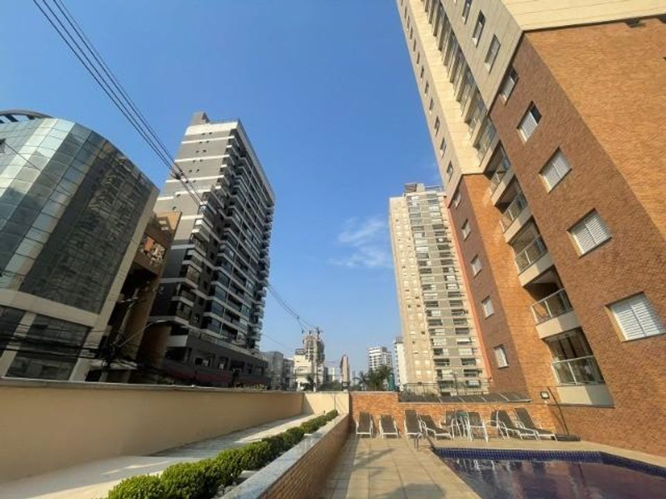 Apartamento à venda com 2 quartos, 70m² - Foto 10