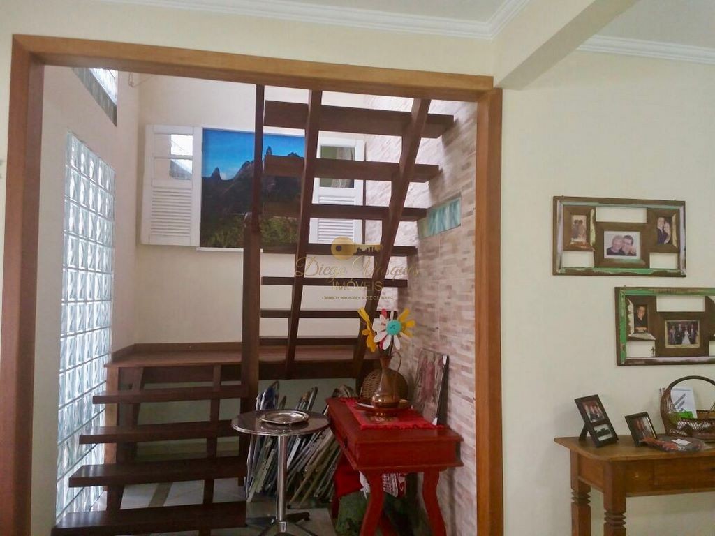 Casa de Condomínio à venda com 4 quartos, 320m² - Foto 21