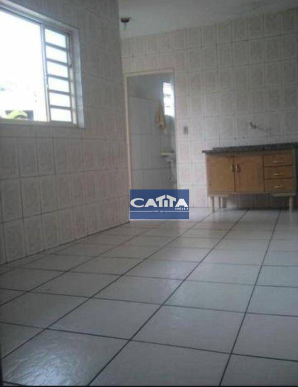 Casa para alugar com 1 quarto, 50m² - Foto 4