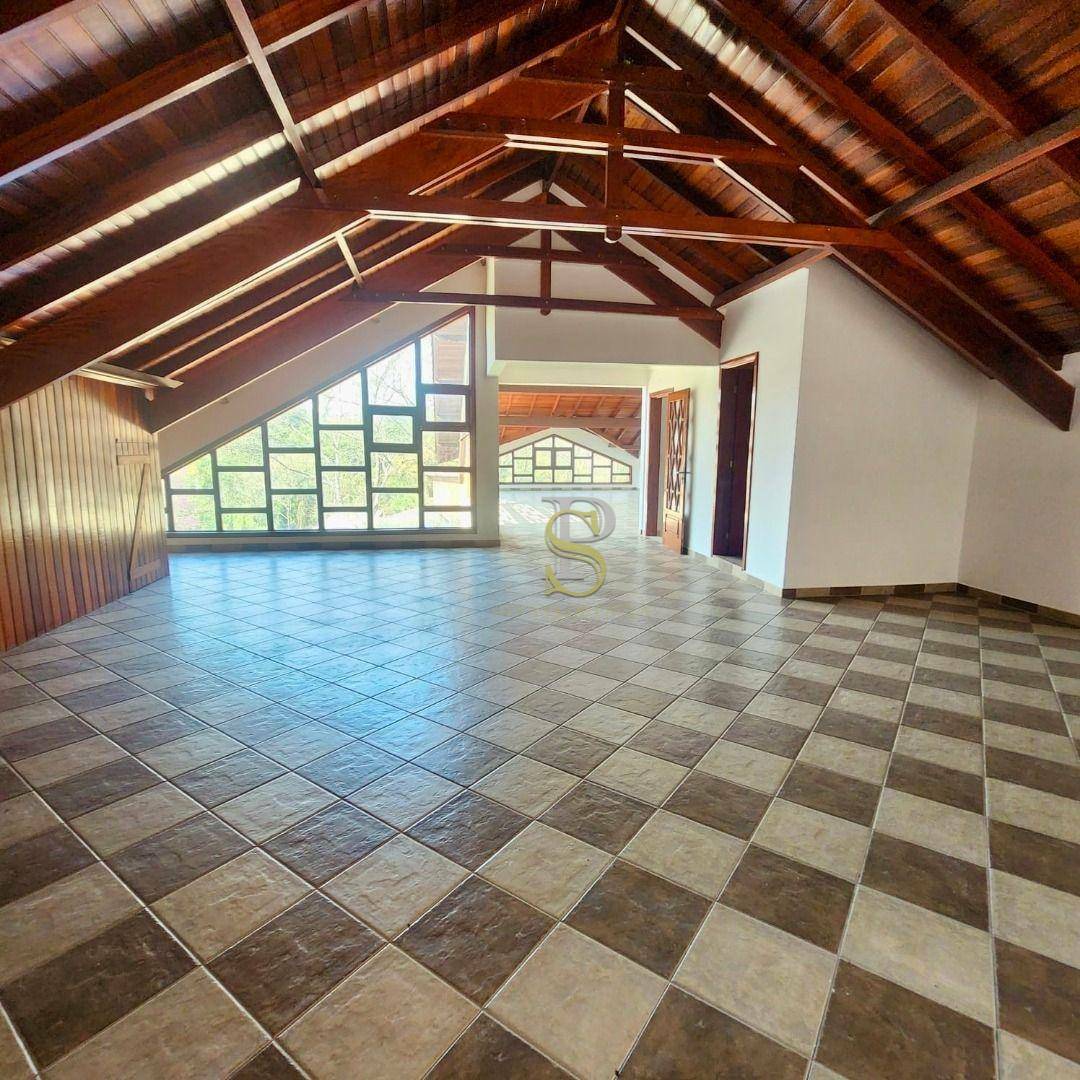 Casa à venda com 6 quartos, 800m² - Foto 13