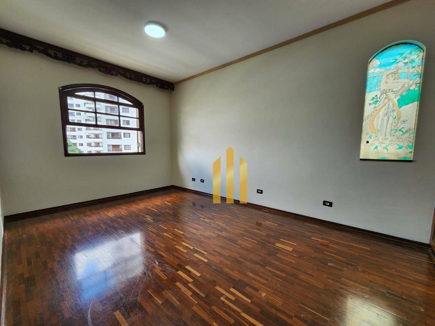 Sobrado à venda e aluguel com 4 quartos, 172m² - Foto 31