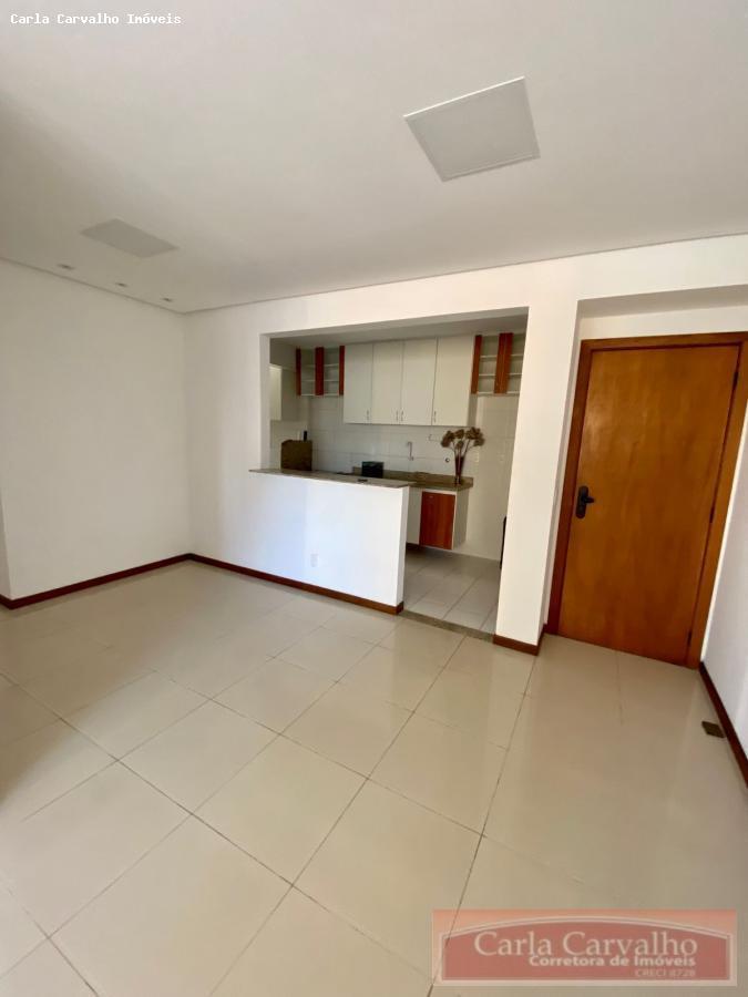 Apartamento à venda com 2 quartos, 80m² - Foto 3