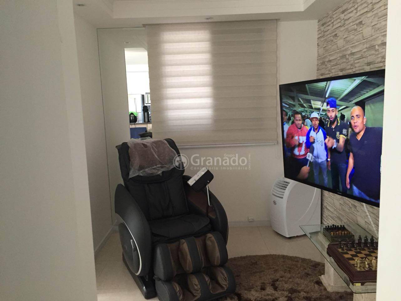 Apartamento à venda com 2 quartos, 61m² - Foto 8