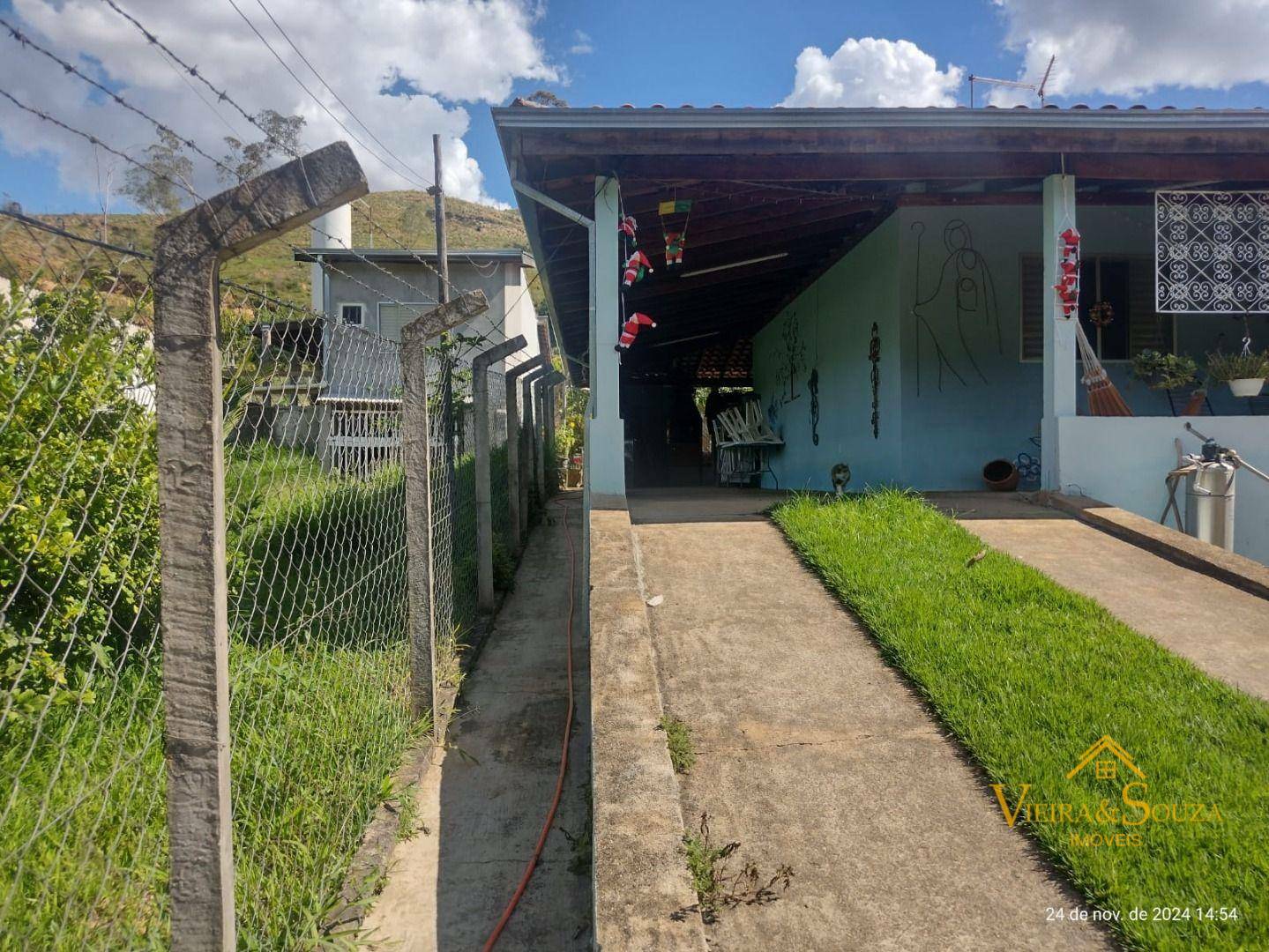 Chácara à venda com 2 quartos, 750M2 - Foto 3