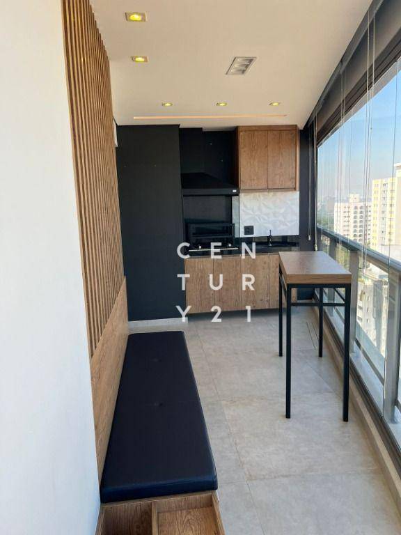 Apartamento à venda com 2 quartos, 69m² - Foto 2