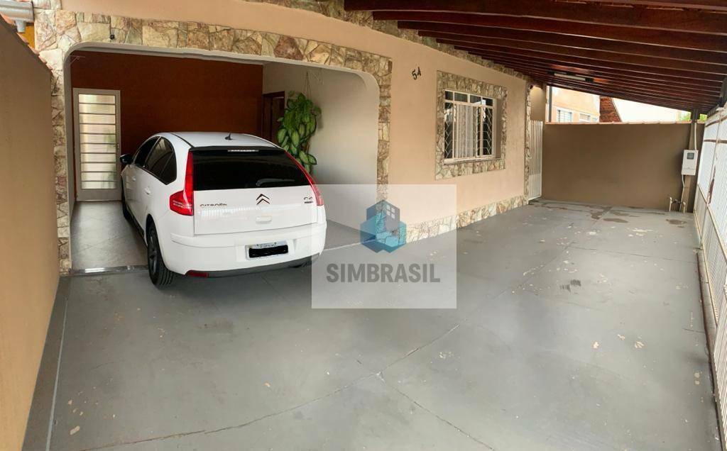 Casa à venda com 3 quartos, 155m² - Foto 1