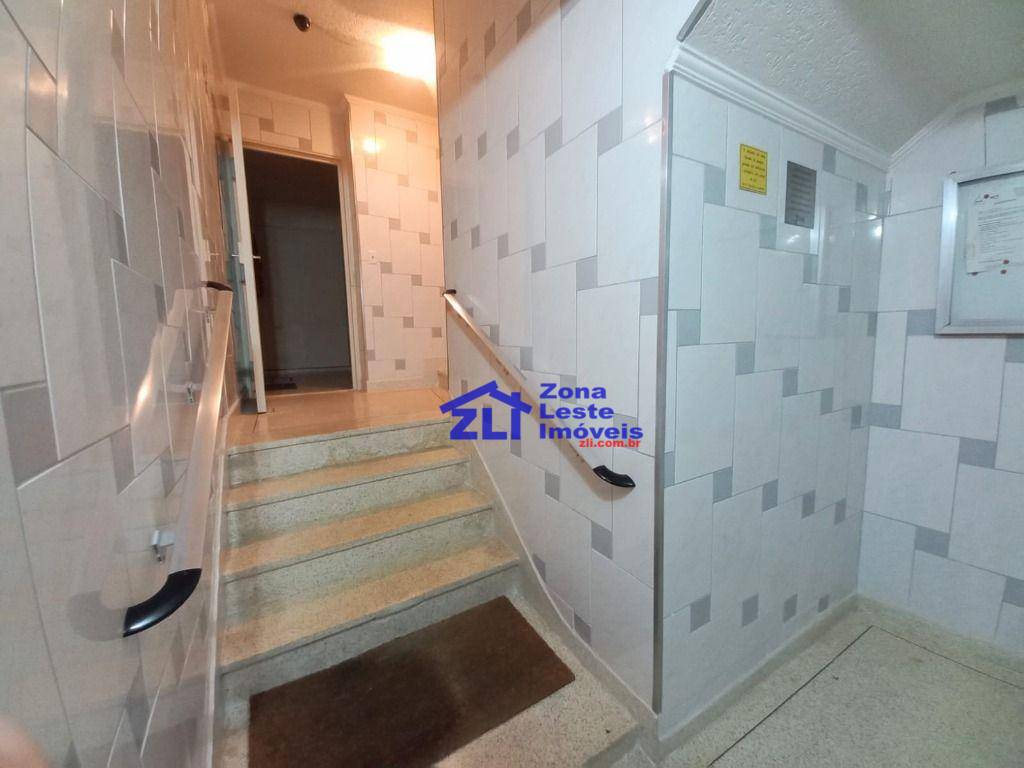 Apartamento à venda com 2 quartos, 64m² - Foto 5