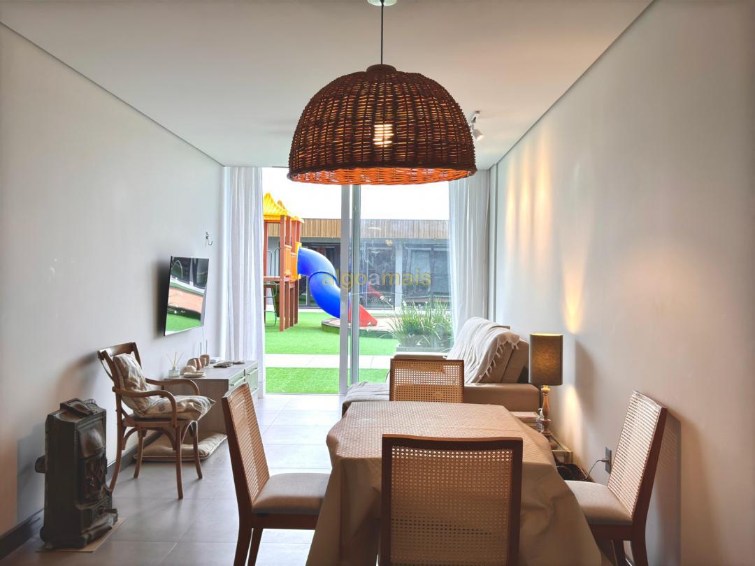 Apartamento à venda com 2 quartos, 75m² - Foto 1