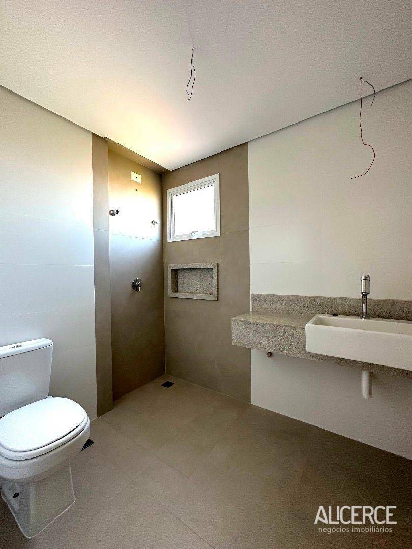 Apartamento à venda com 3 quartos, 150m² - Foto 33