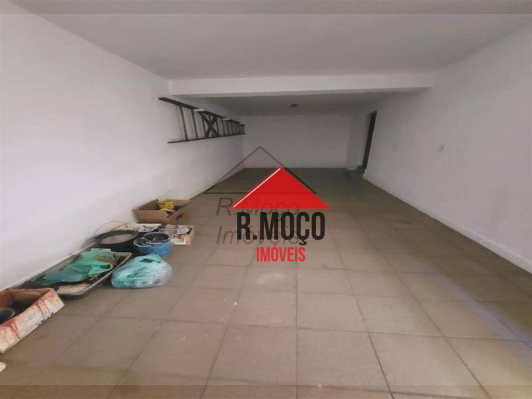 Sobrado à venda com 3 quartos, 218m² - Foto 4