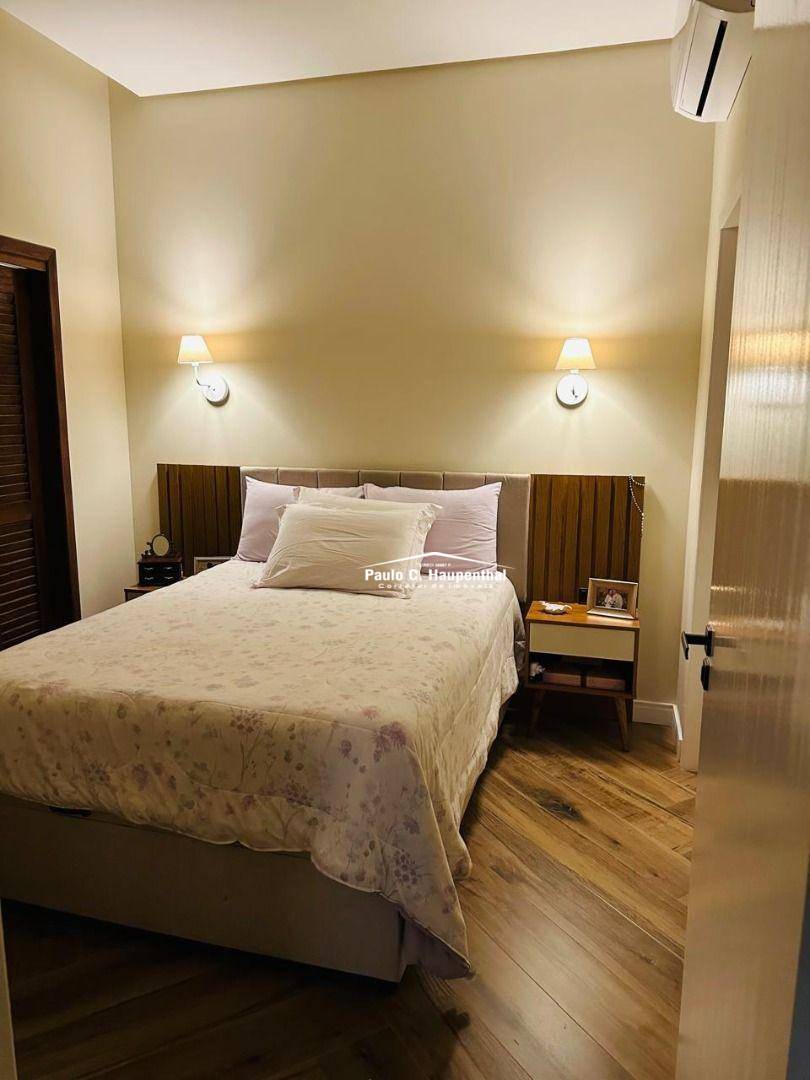 Casa à venda com 3 quartos, 120m² - Foto 10