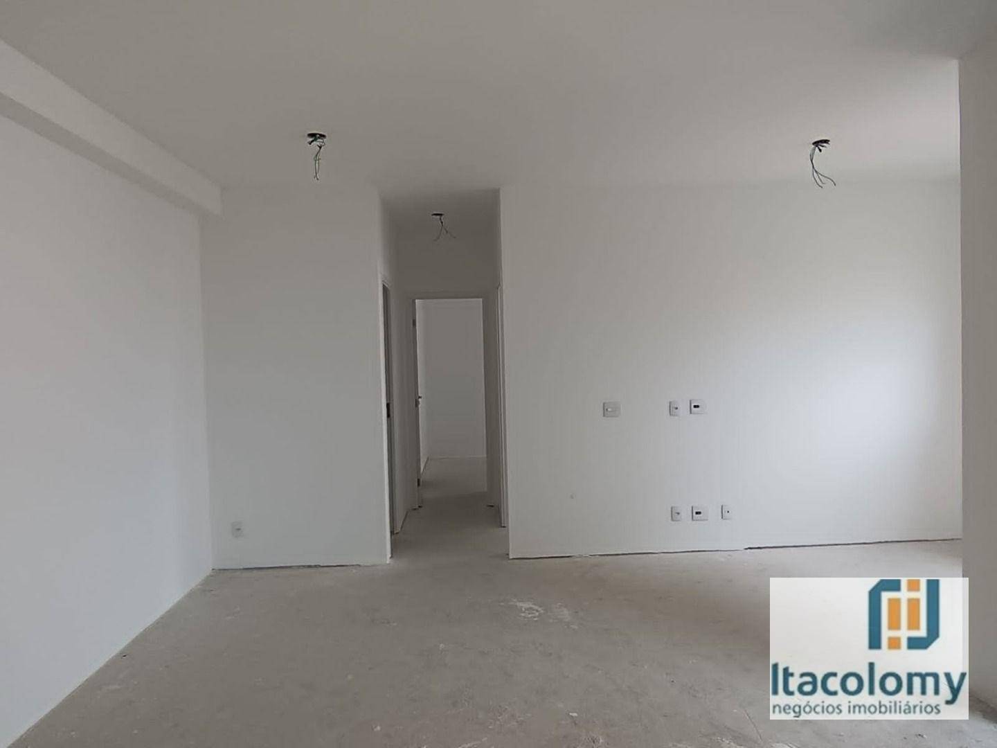 Apartamento à venda com 3 quartos, 69m² - Foto 2