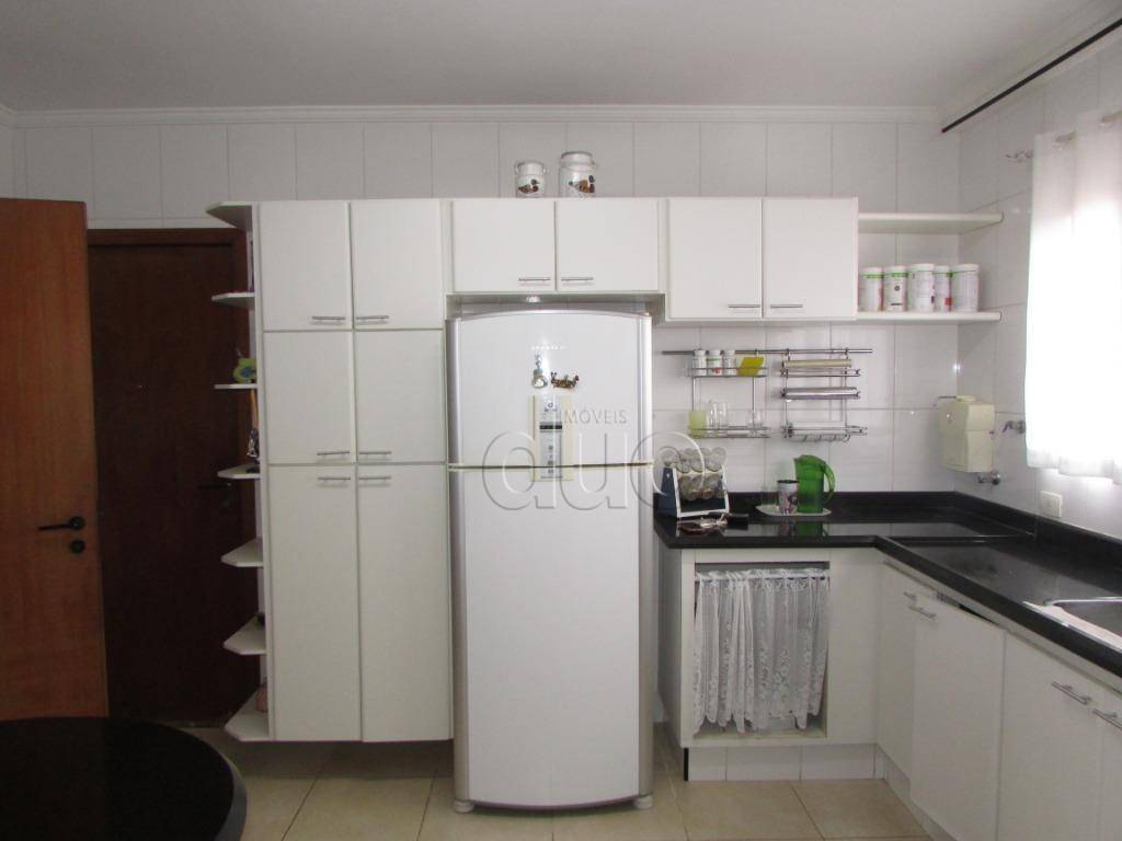 Apartamento à venda com 3 quartos, 138m² - Foto 8