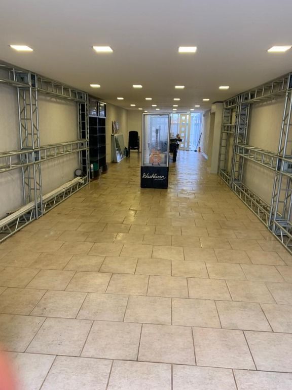 Sobrado à venda com 4 quartos, 400m² - Foto 25