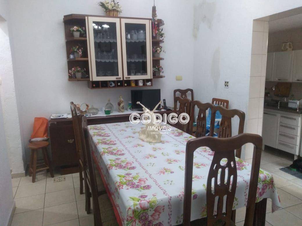 Sobrado à venda com 4 quartos, 100m² - Foto 6