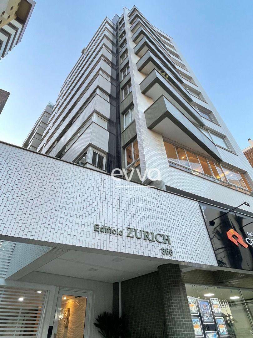 Apartamento à venda com 2 quartos, 82m² - Foto 2