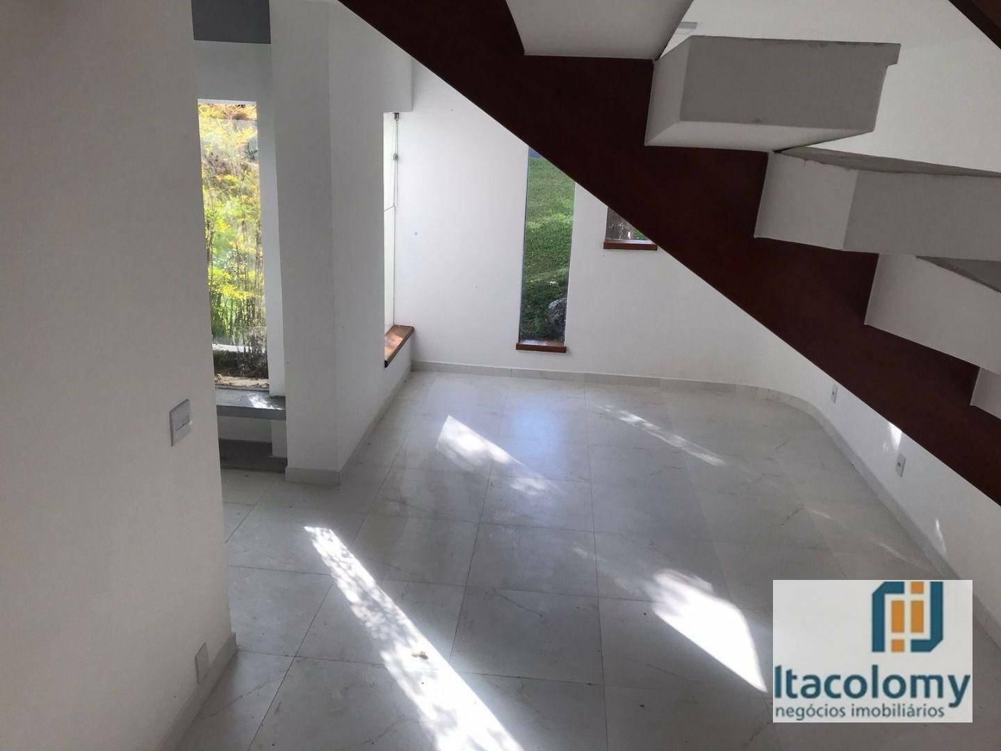 Casa de Condomínio à venda e aluguel com 4 quartos, 342m² - Foto 15