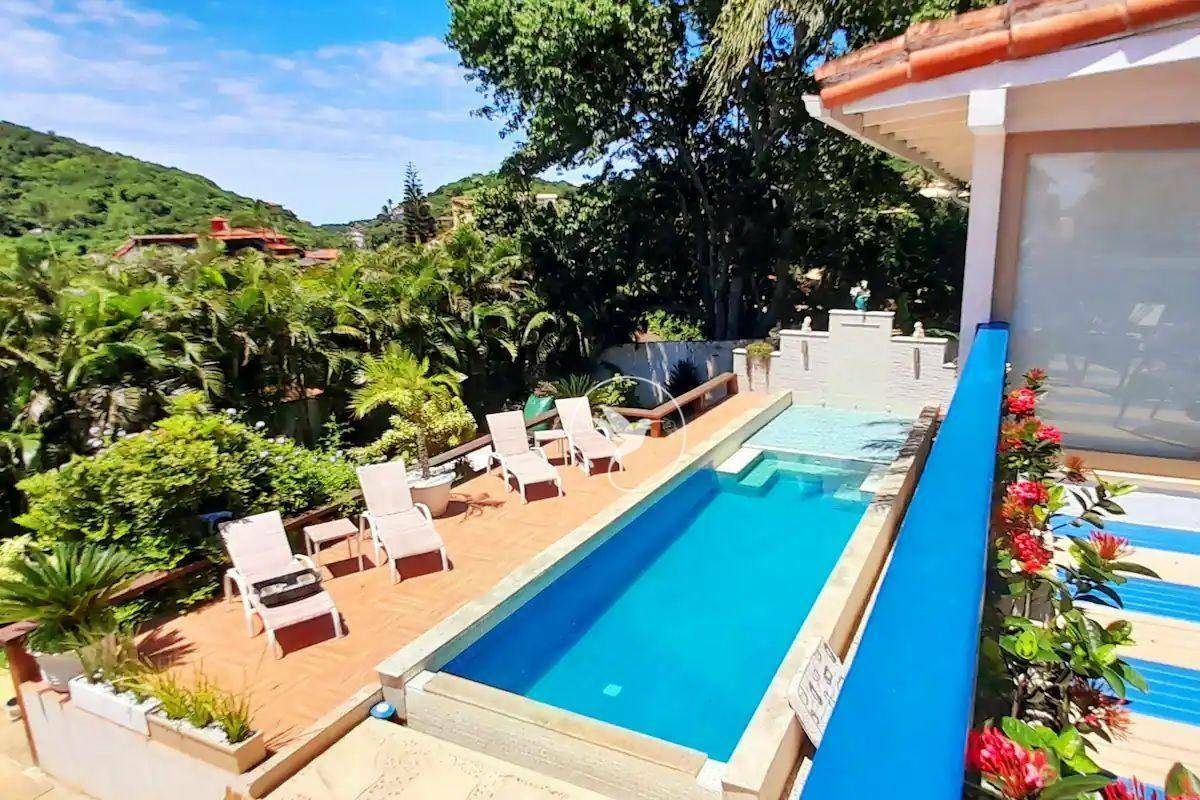 Casa de Condomínio à venda com 5 quartos, 345m² - Foto 10