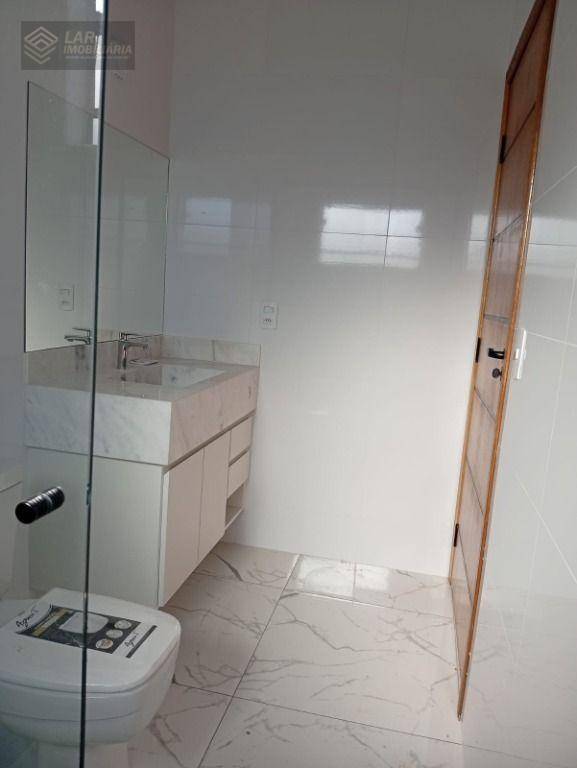 Casa de Condomínio para alugar com 3 quartos, 150m² - Foto 11