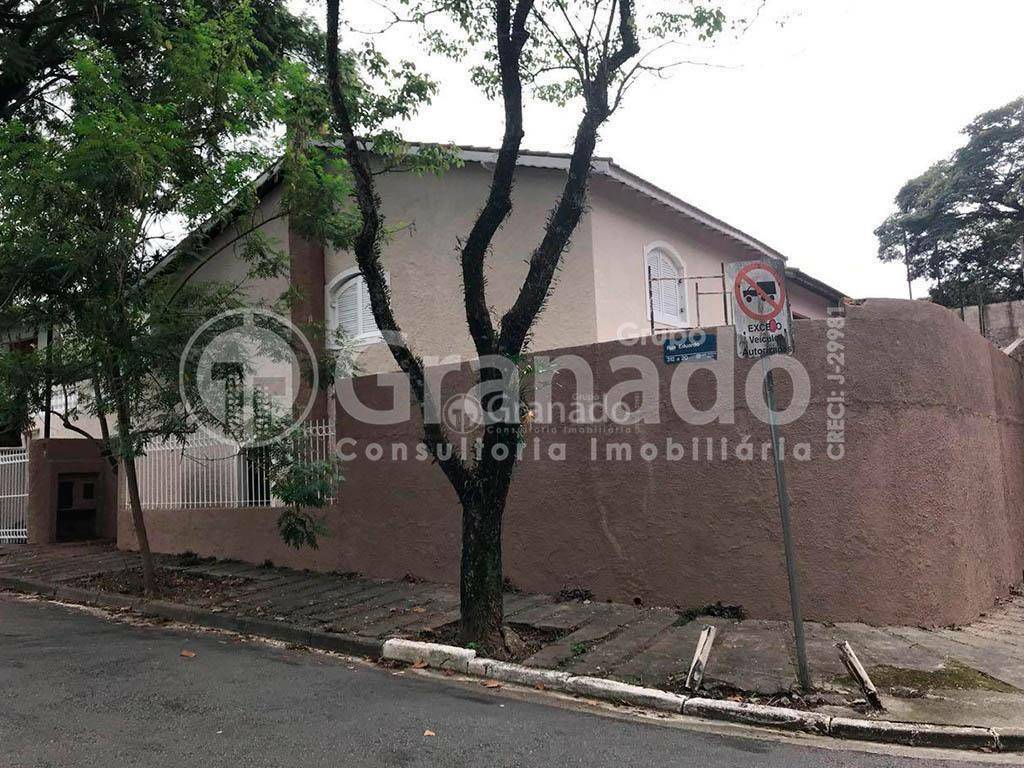 Sobrado à venda com 4 quartos, 245m² - Foto 2