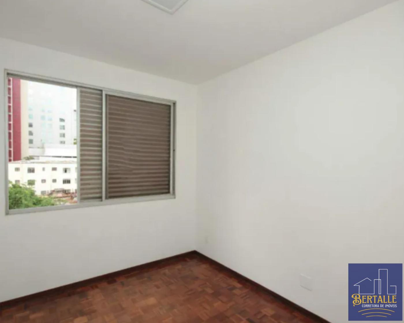 Apartamento à venda com 4 quartos, 190m² - Foto 24