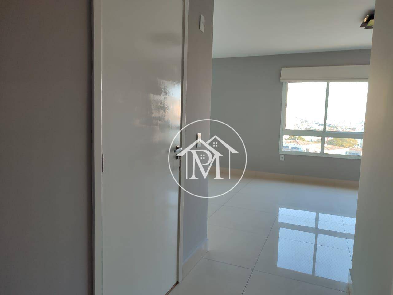 Apartamento à venda com 4 quartos, 164m² - Foto 2