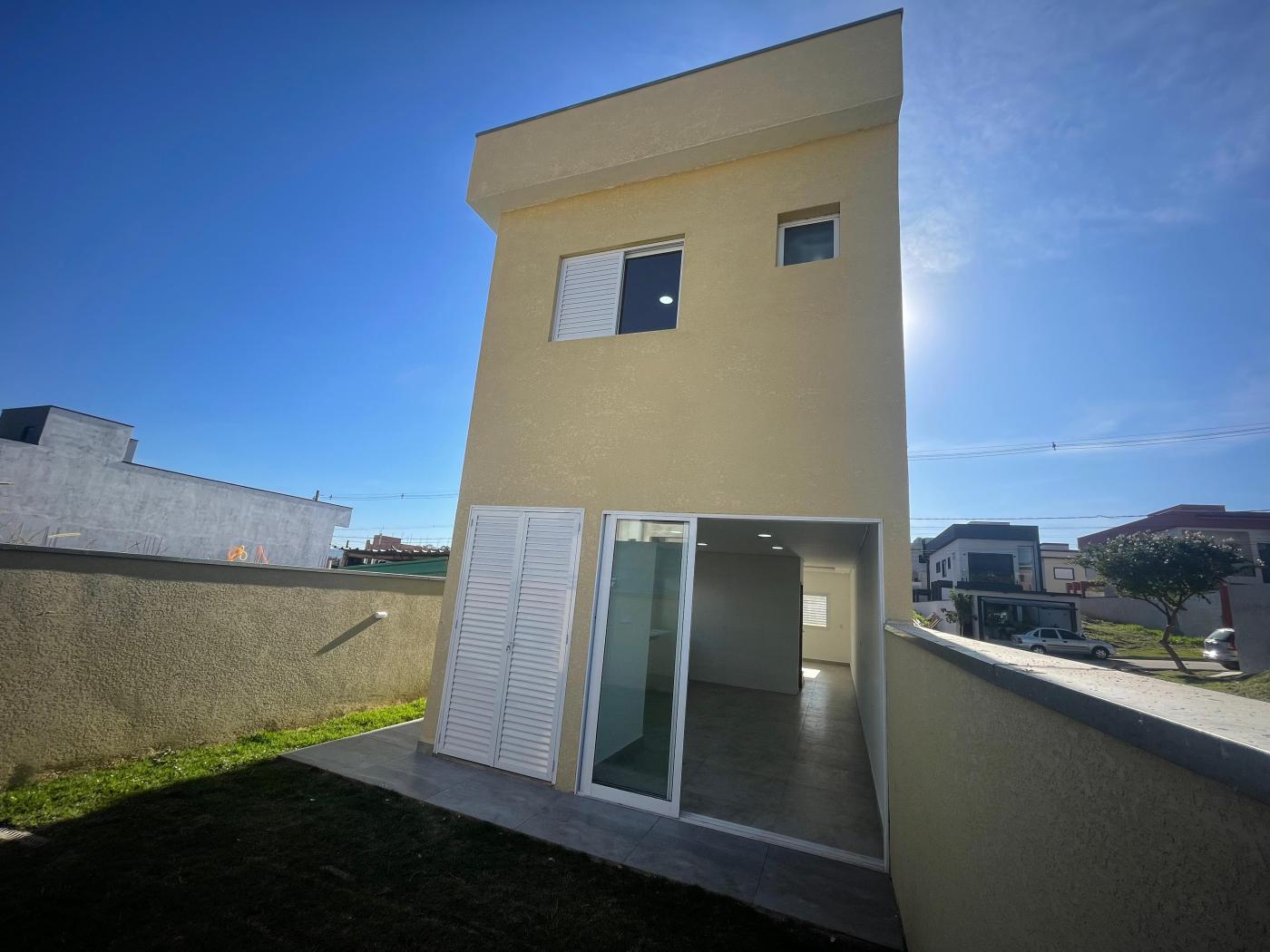 Casa à venda com 3 quartos, 114m² - Foto 10