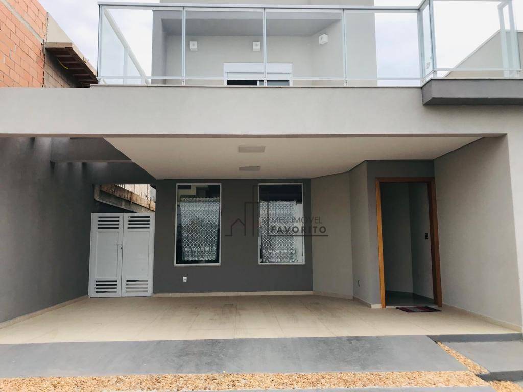 Casa à venda com 4 quartos, 160m² - Foto 1