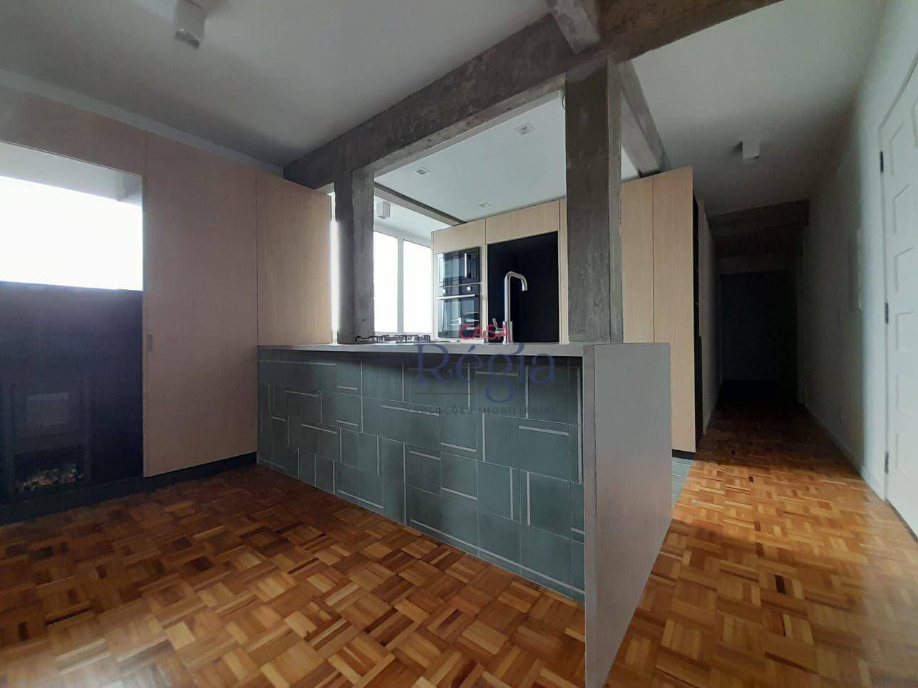 Apartamento à venda com 3 quartos, 130m² - Foto 7