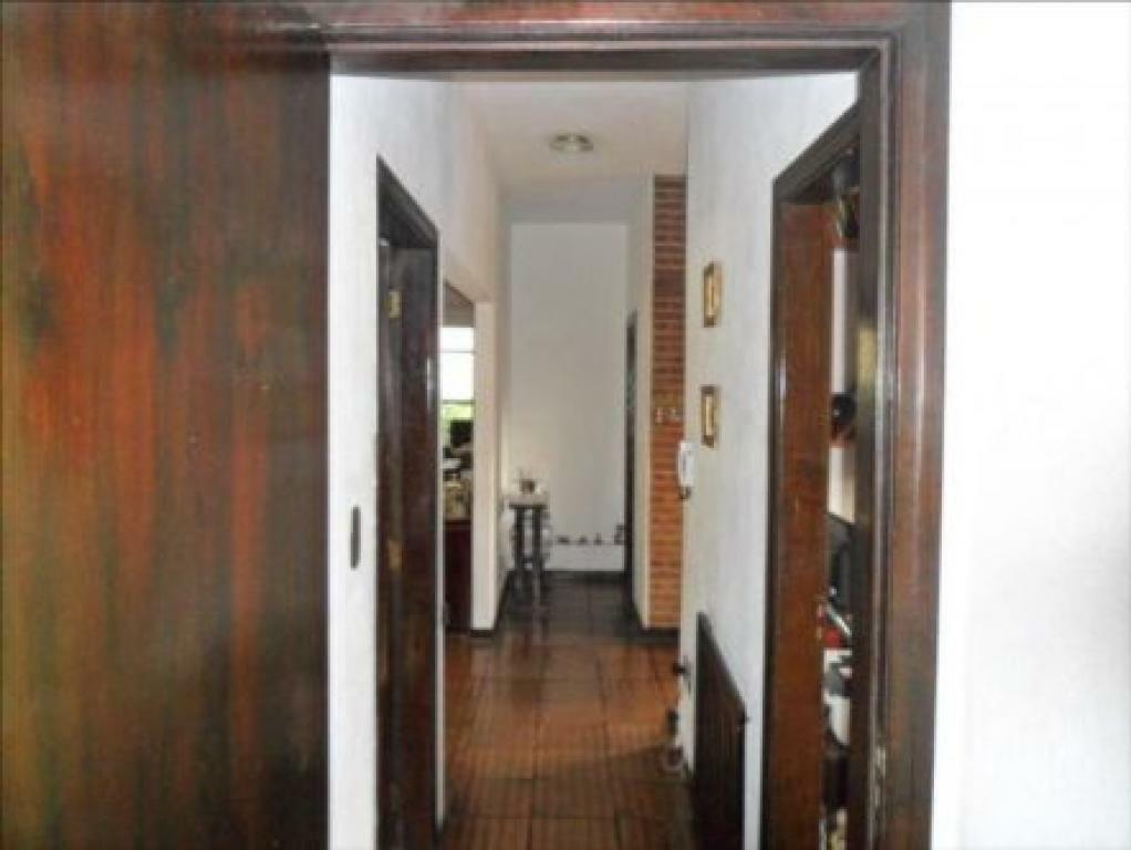 Casa à venda com 3 quartos, 300m² - Foto 6