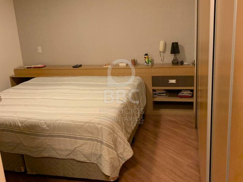 Apartamento à venda com 3 quartos, 150m² - Foto 18