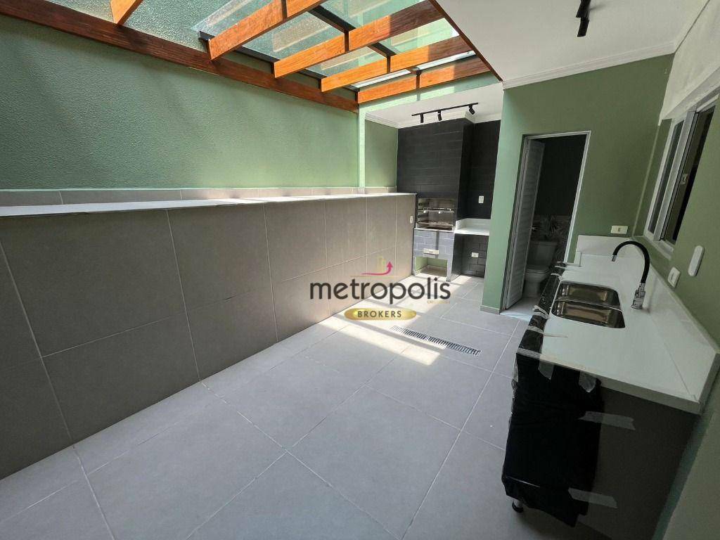 Sobrado à venda com 3 quartos, 200m² - Foto 17