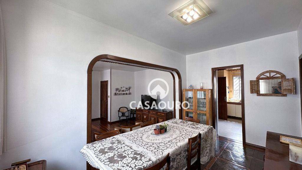 Apartamento à venda com 4 quartos, 140m² - Foto 8