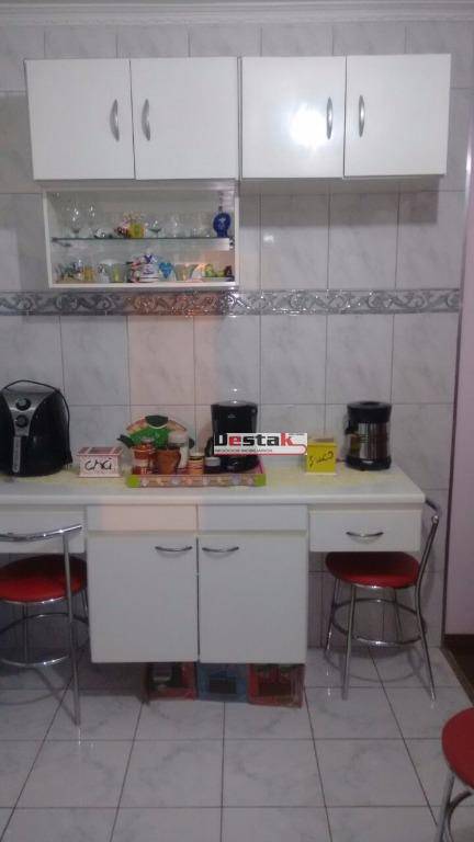 Apartamento à venda com 2 quartos, 55m² - Foto 11