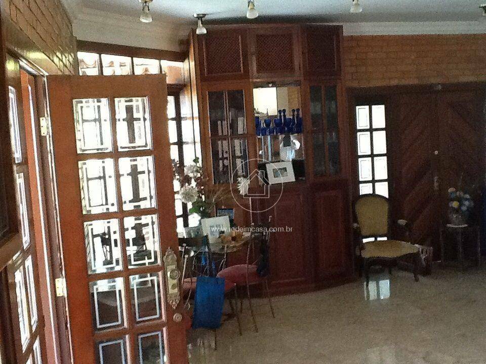 Casa à venda com 6 quartos, 440m² - Foto 13