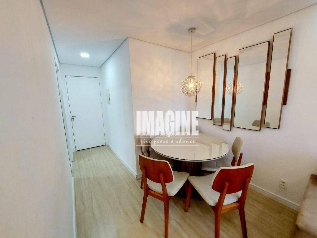 Apartamento à venda com 2 quartos, 42m² - Foto 5