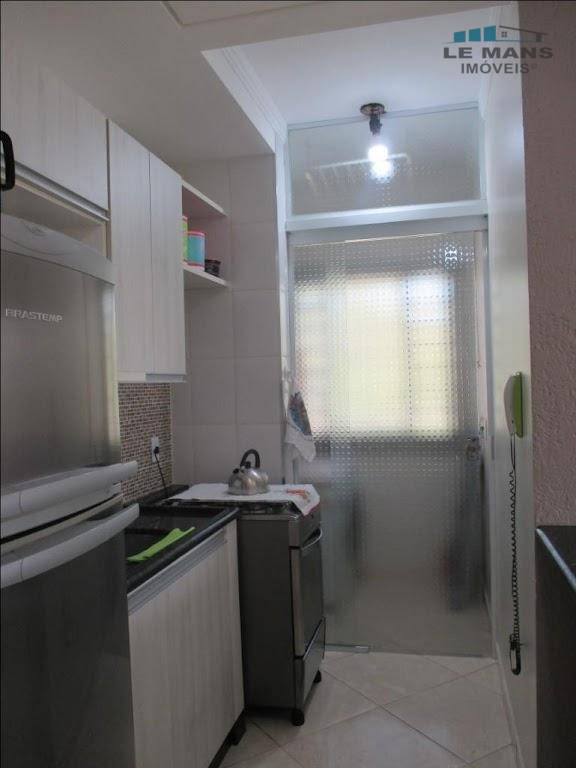 Apartamento à venda com 2 quartos, 48m² - Foto 5