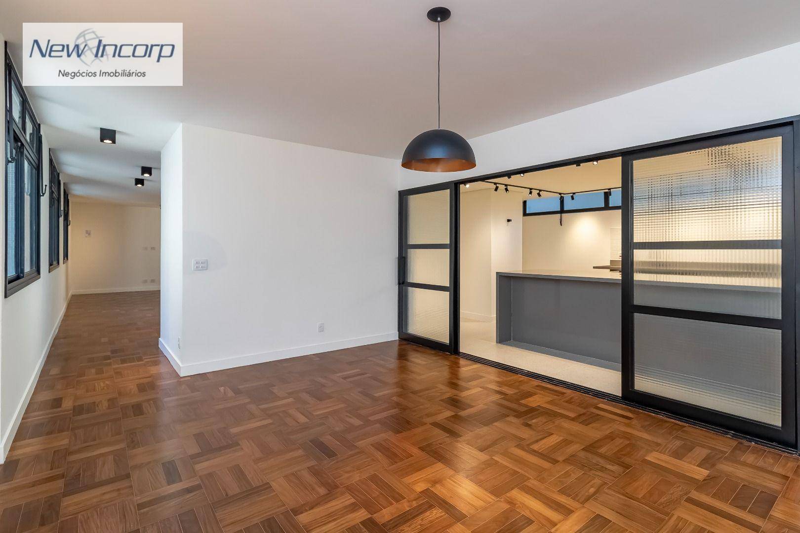 Apartamento à venda com 3 quartos, 231m² - Foto 2