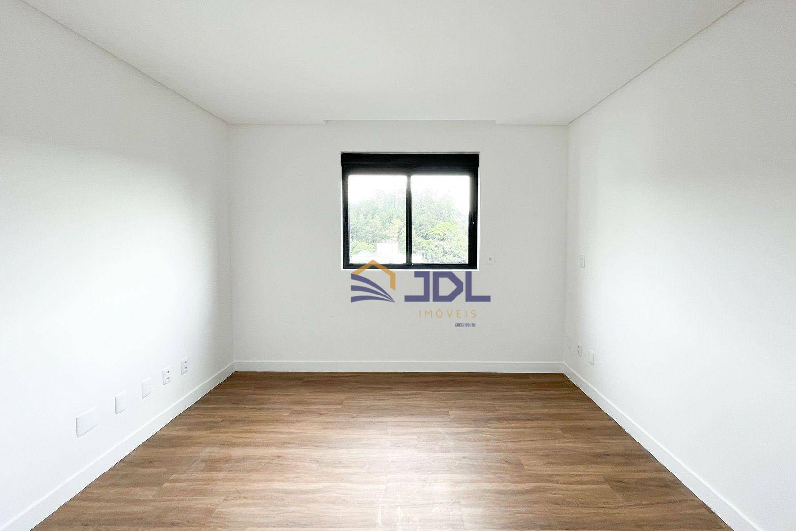 Apartamento à venda com 3 quartos, 189m² - Foto 9