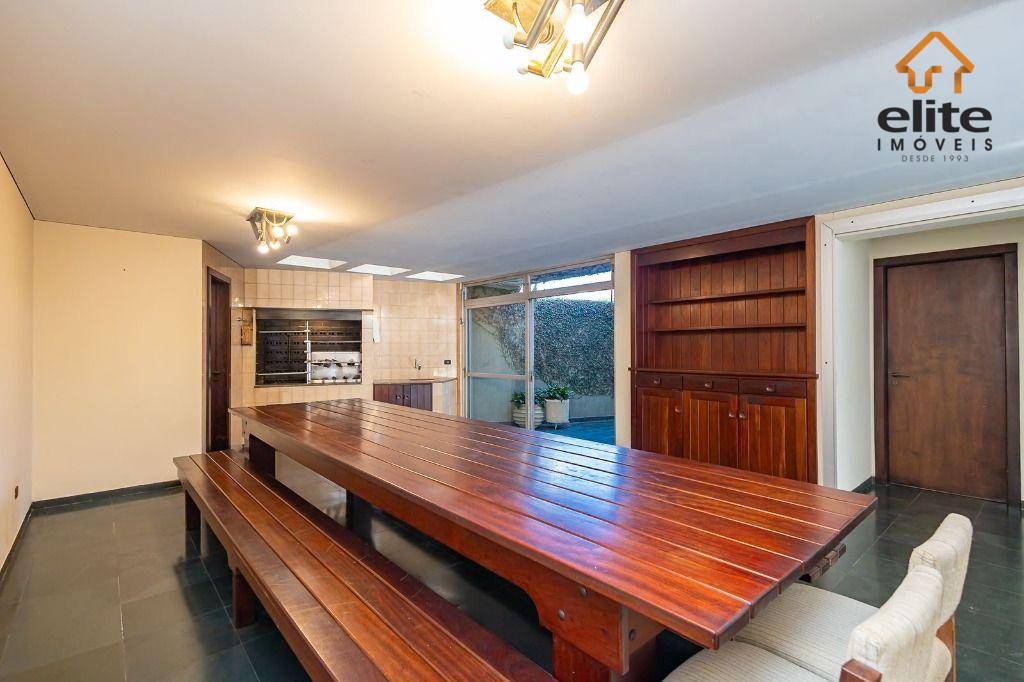 Casa à venda e aluguel com 4 quartos, 352m² - Foto 29