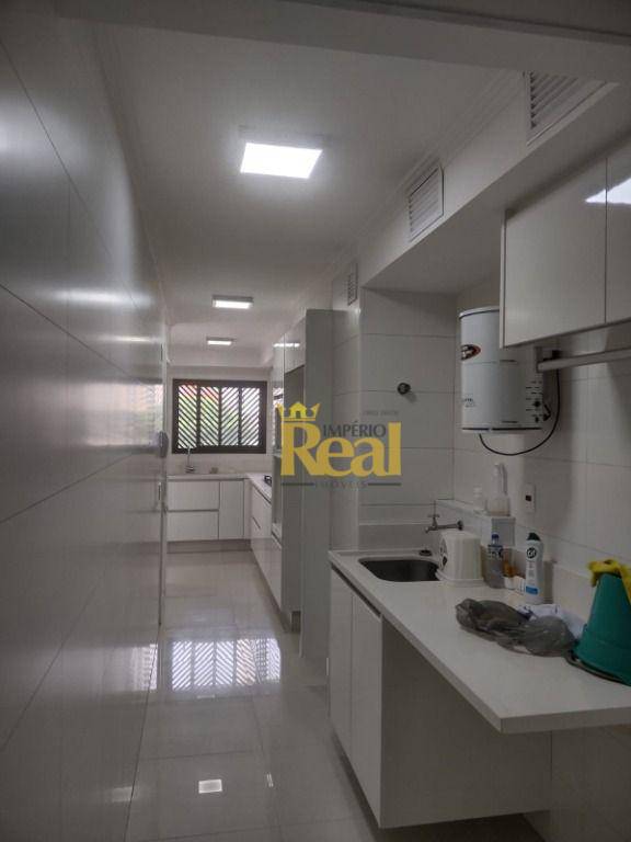 Apartamento à venda com 3 quartos, 151m² - Foto 15