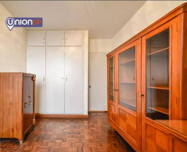 Apartamento à venda com 3 quartos, 140m² - Foto 7