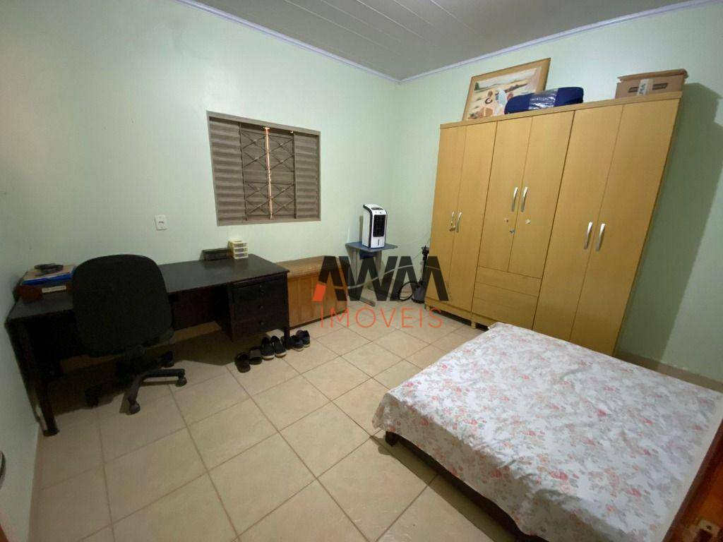 Chácara à venda com 3 quartos, 300m² - Foto 17