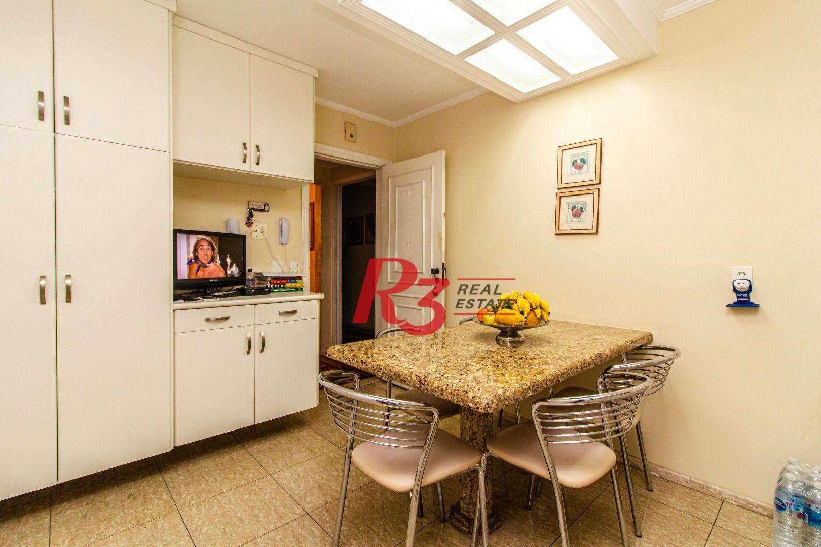 Apartamento à venda com 4 quartos, 202m² - Foto 18