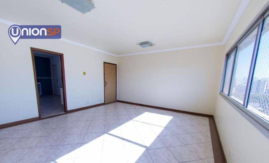 Apartamento à venda com 3 quartos, 140m² - Foto 3