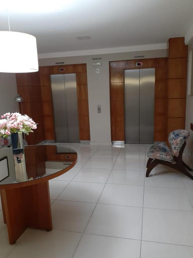 Apartamento à venda com 1 quarto, 43m² - Foto 2