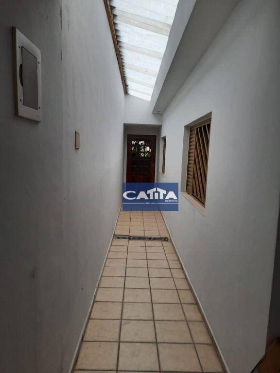 Sobrado à venda com 3 quartos, 232m² - Foto 35