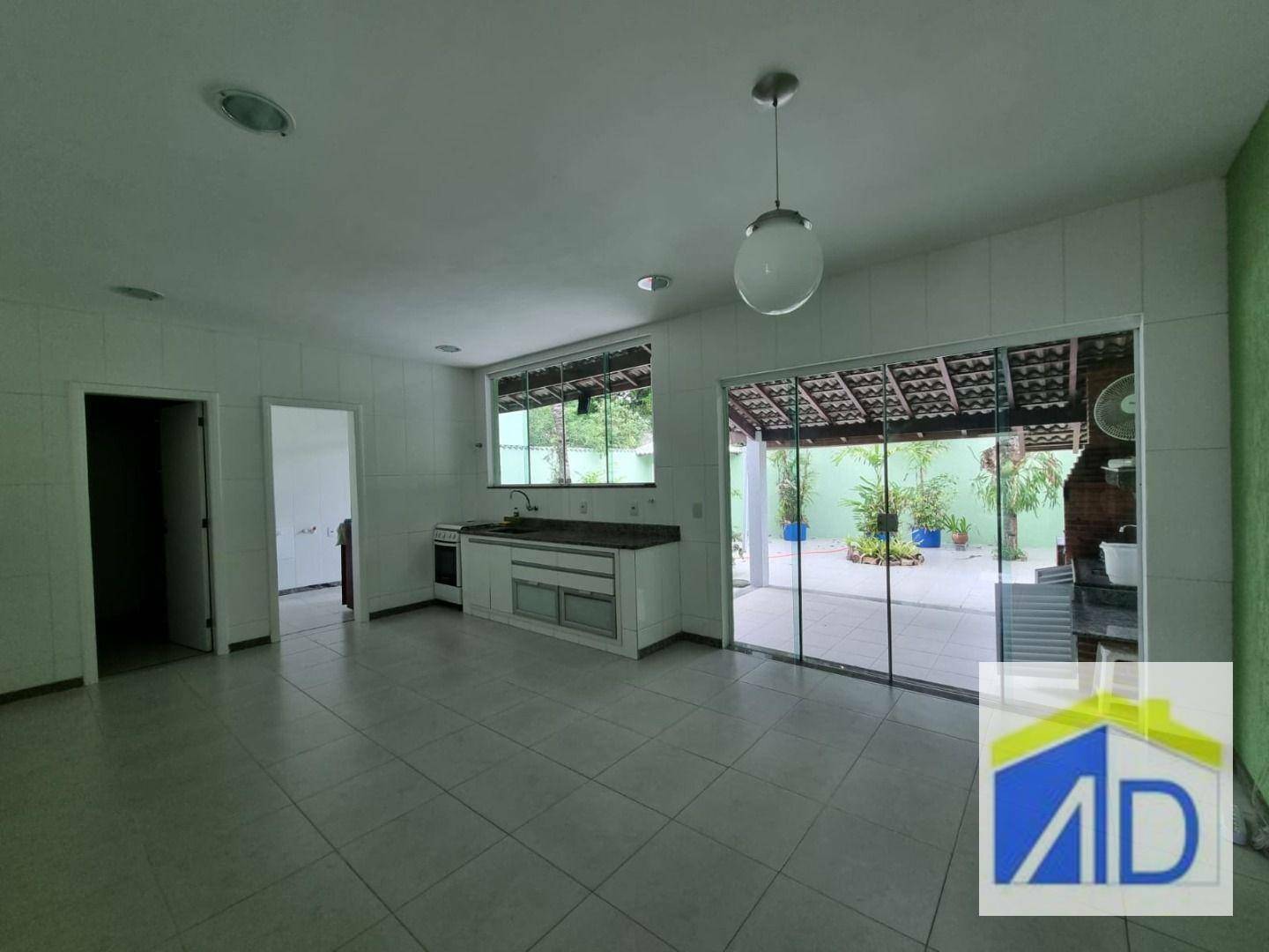 Casa de Condomínio para alugar com 3 quartos, 180m² - Foto 56